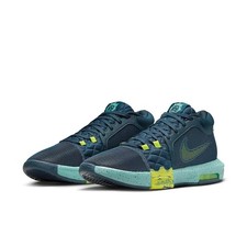FB2239-402 Nike LeBron Witness