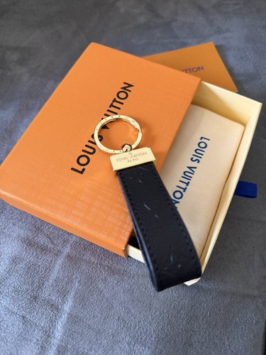 Louis vuitton dragonne - vuitton,