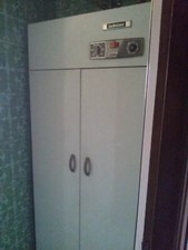 ELETTRODOMESTICO D'EPOCA - Armadio asciugabiancheria elettrico INDELMO anni '60