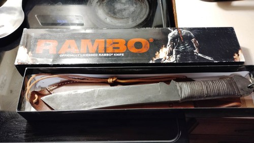 Rambo collectors kinfe in - rambo,
