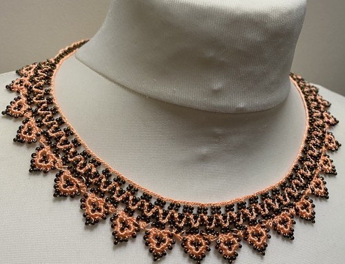 Collana con ciondolo - , di