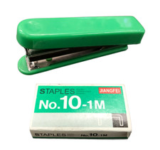 PINZATRICE CUCITRICE MINI CON PUNTI METALLICI SPILLATRICE CM 9