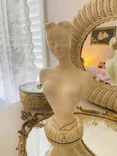 Antico manichino dama nuda