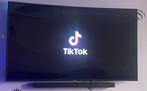55inch samsung with tiktok - tv,