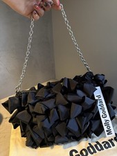 Pochette/borsa a tracolla Molly Goddard nera con fiocco arricciato tessuto Luchia/prezzo consigliato £ 680