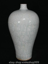 Bottiglia vaso prugna fiore di