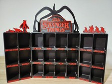 Bacheca Espositore STRANGER