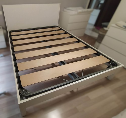 Struttura letto matrimoniale