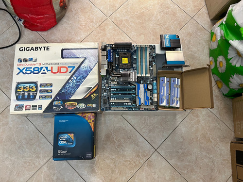 Blocco gigabyte ud7 1366 x58 - blocco,