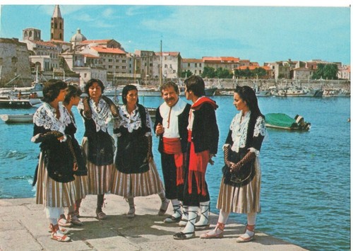 Costumi sardi alghero - sardi,
