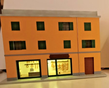 Building with Italian butcher