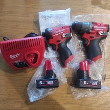 Milwaukee M12 FUEL Kit Trapano