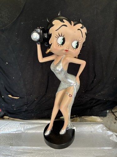 Betty boop large photographer - ,