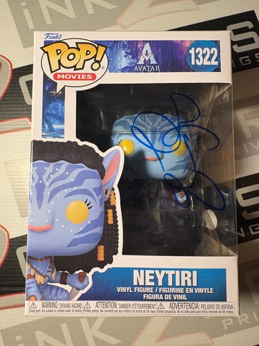 Zoe saldana signed neytiri - saldana,