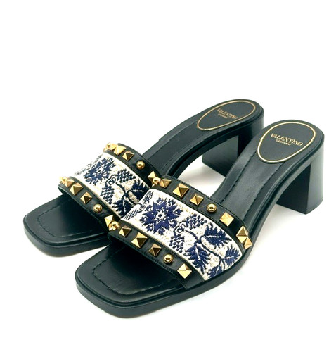 Valentino garavani rockstud - valentino,