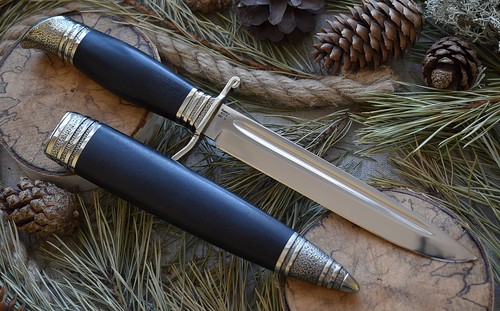 Coltello fatto mano finka - fatto,