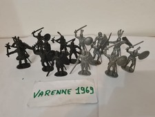 LOTTO SOLDATINI  MEDIEVALI