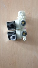 Elettrovalvola 2 Vie lavatrice Hotpoint Ariston WMF 802. Smontata da Lavatrice