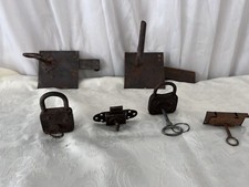 Lotto Serrature E Lucchetti Antichi 