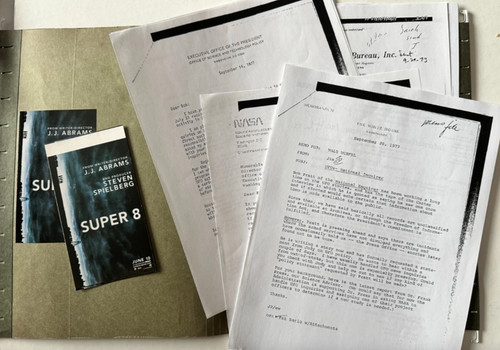 Super movie 2011 spielberg - movie,