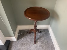 Lampada da tavolo antica