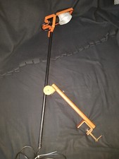 Lampada da tavolo "Sintesi" produzione anni 80 del design Ernesto Gismondi