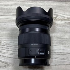 SIGMA 17-70mm F2.8-4 DC MACRO
