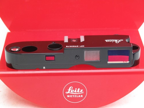 Leica vernice nera 72 - vernice,