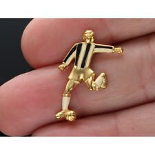 SPILLA DA GIACCA CALCIATORE SMALTATO IN ORO 18 KT