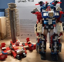 Transformers OMEGA PRIME Ultra Magnus + Optimus Prime 