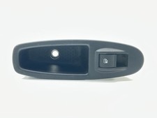 PULSANTIERA POSTERIORE DESTRA PER FIAT Punto EVO 735500049 (09>12)