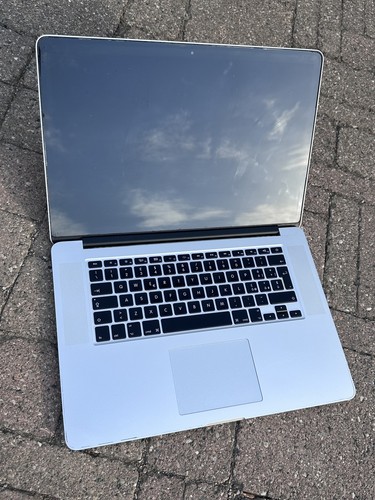 Apple macbook pro retina - apple,