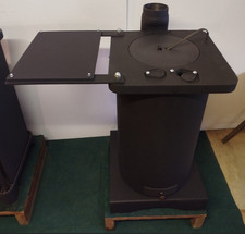 STUFA A LEGNA A FIAMMA INVERSA