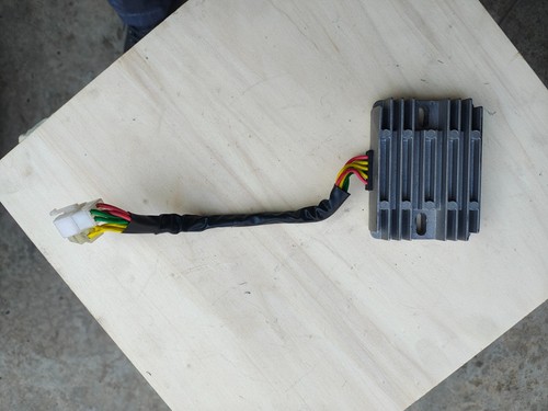 Regolatore tensione monster - regolatore,