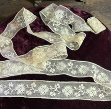 PIZZO ANTICO - Tra due ghirlande di fiori - stile rete - 2,85 metri