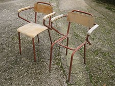 N. 2 VECCHIE SEDIE CON