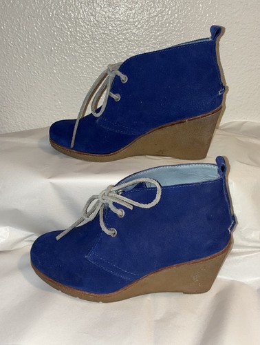 Scarpe stivaletti stringati