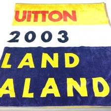 LOUIS VUITTON interno Louis