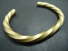 Bracciale da uomo ovale
