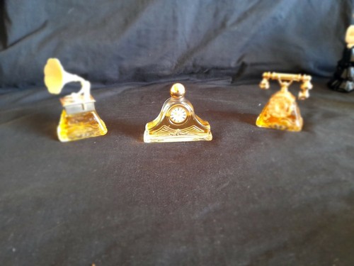 Vintage avon perfume bottles - avon, bottles 