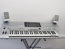 Yamaha Tyros 3 Workstation