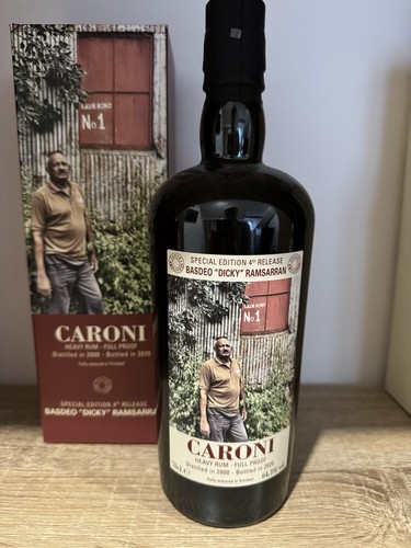 Rhum caroni 2000 velier - 1,