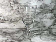 Calici acqua con piedini in vetro trasparente design a costine Libbey Sirrusz