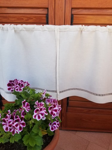 Tenda lino ricamata 50x56cm - di,