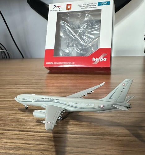 Herpa wings 500 airbus a330 - 1:500,