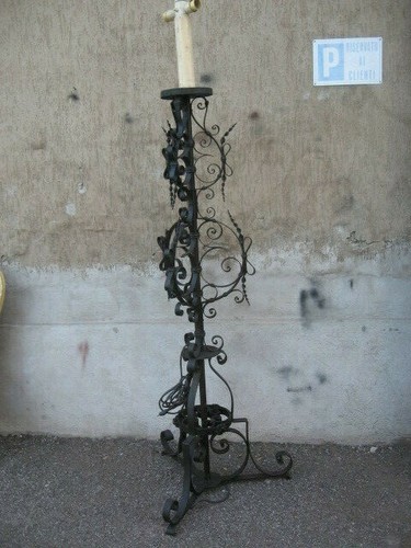 Lampada torcera piantana ferro - lampada-torcera-piantana,
