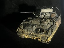 (PRE-COSTRUITO) Tamiya scala 1/35 M2A2 Bradley modellino americano APC in plastica