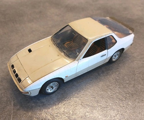 Mattel mebetoys scale - 1:24,