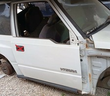 porta anteriore destra per