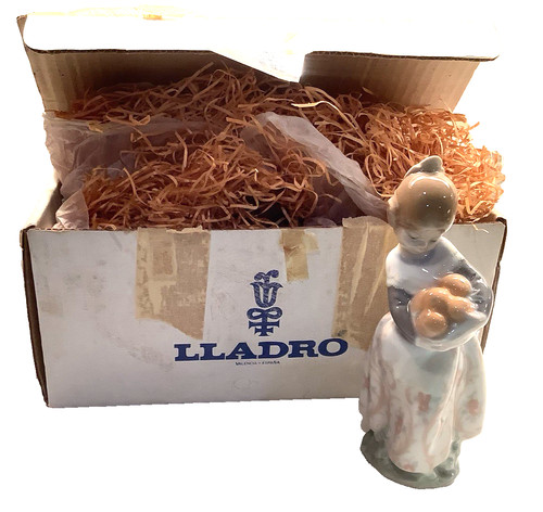 Lladró porcelain figurine - lladró,